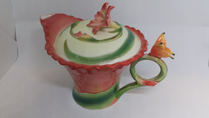 TEAPOT - Pearl  (Giraffe, Butterfly, Lily) Assorted